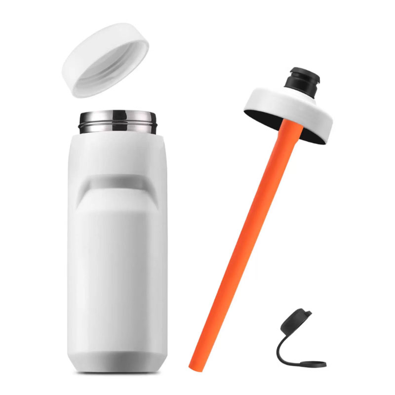 Спортивная бутылка для воды вогнутой формы